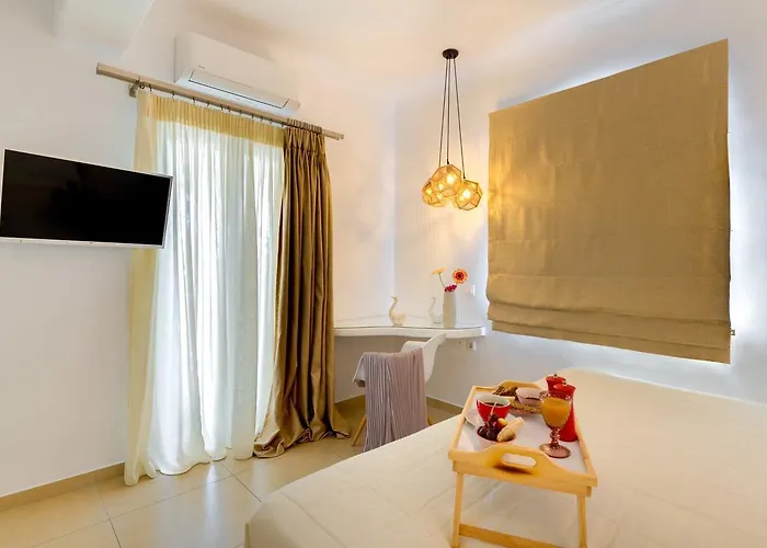 Santorini's Diamond Karterados (Santorini)