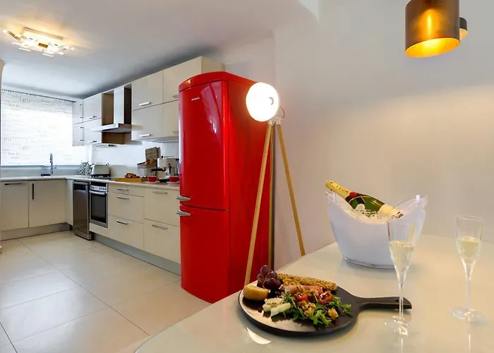 Santorini's Diamond بيت للعطل كارتيرادوس